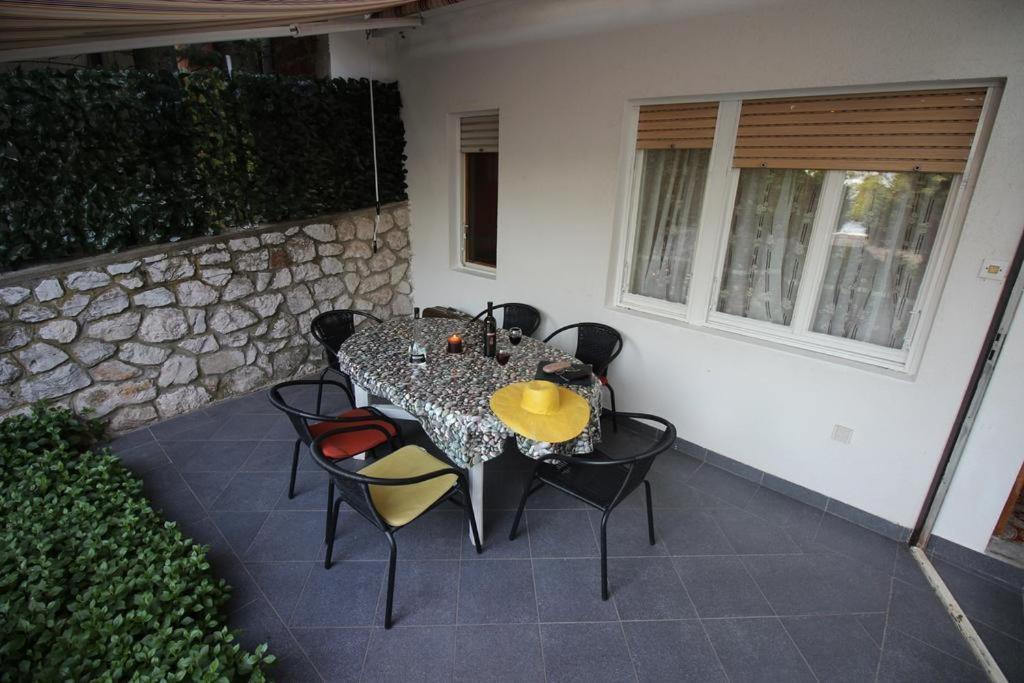 House Barbara Villa โนวีวีโนดอลสกี ภายนอก รูปภาพ